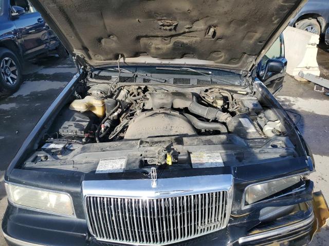 1LNLM81W1TY663176 - 1996 LINCOLN TOWN CAR EXECUTIVE BLACK photo 11