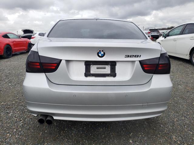 WBAPH5C54BA445427 - 2011 BMW 328 I SULEV SILVER photo 6