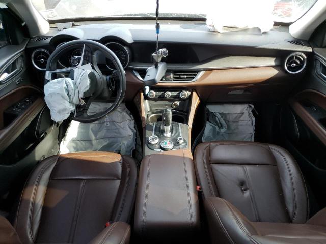 ZASFAKBN7J7B80184 - 2018 ALFA ROMEO STELVIO TI BROWN photo 8