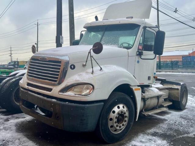 1FUJGBDV6BLBB0741 - 2011 FREIGHTLINER CASCADIA 1 WHITE photo 2