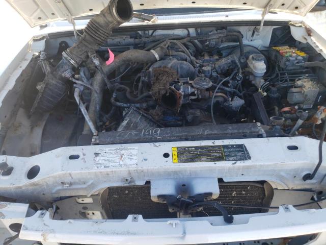 1FTYR10E85PA61752 - 2005 FORD RANGER WHITE photo 11