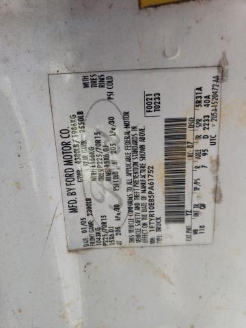 1FTYR10E85PA61752 - 2005 FORD RANGER WHITE photo 12