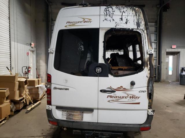 WD0PE745675178921 - 2007 DODGE SPRINTER 2500 BURN photo 6