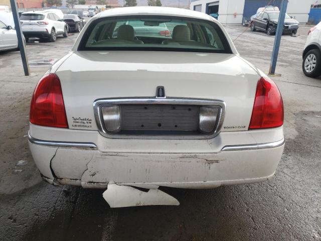 1LNHM82V67Y604044 - 2007 LINCOLN TOWN CAR SIGNATURE LIMITED WHITE photo 6