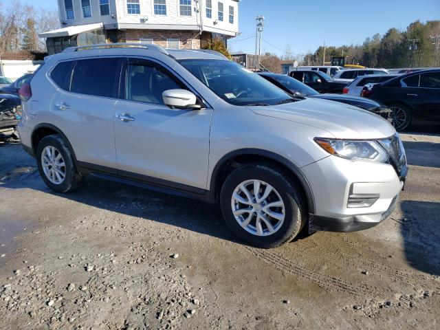 5N1AT2MVXJC818103 - 2018 NISSAN ROGUE S SILVER photo 4