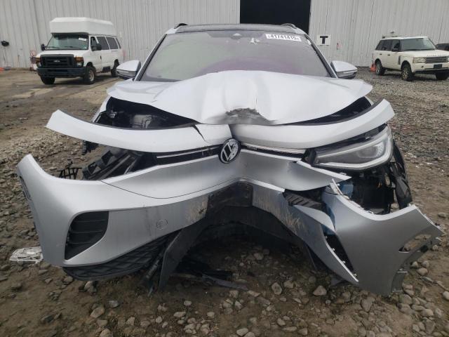 WVGGNPE21NP052461 - 2022 VOLKSWAGEN ID.4 PRO S 银色 照片 5