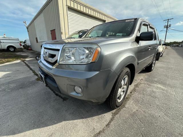 5FNYF4H55BB035792 - 2011 HONDA PILOT EXL GRAY photo 2