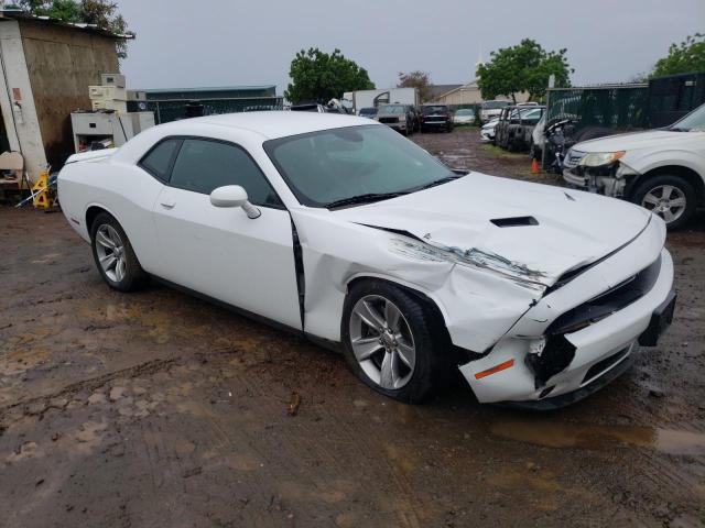 2C3CDZAGXKH687458 - 2019 DODGE CHALLENGER SXT WHITE photo 4