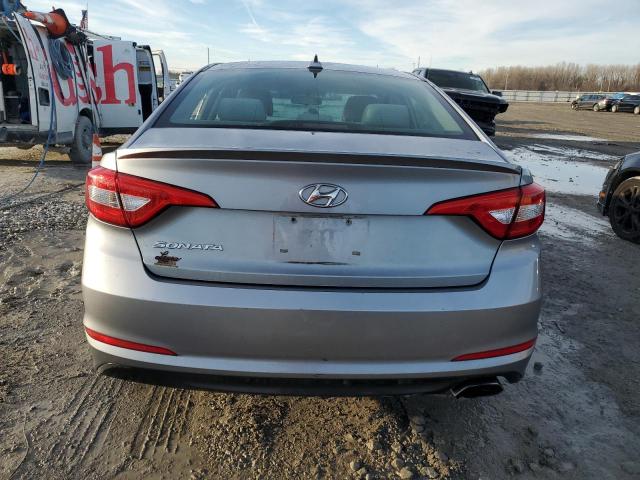 5NPE24AF1FH202187 - 2015 HYUNDAI SONATA SE SILVER photo 6