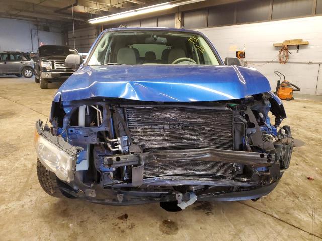 1FMCU0DG4CKA42264 - 2012 FORD ESCAPE XLT BLUE photo 5