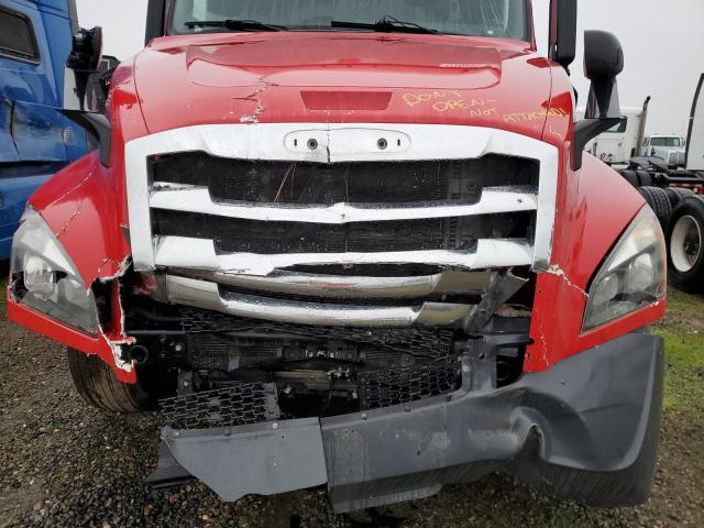 3AKJHHDR0LSKZ7520 - 2020 FREIGHTLINER CASCADIA 126 RED photo 9