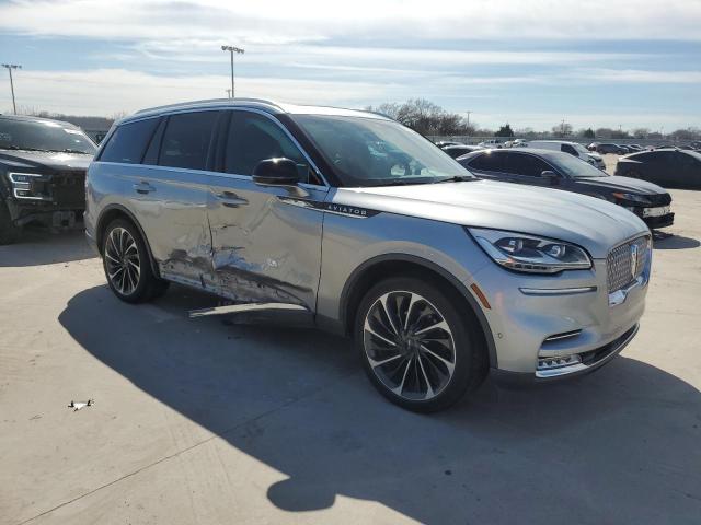 5LM5J7XC2LGL04933 - 2020 LINCOLN AVIATOR RESERVE SILVER photo 4