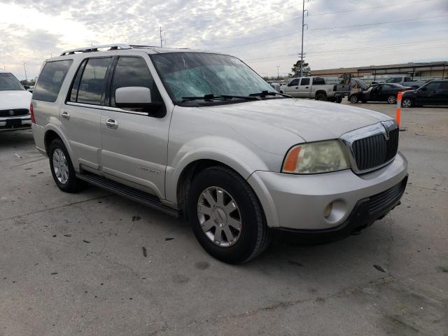 5LMFU27R44LJ34537 - 2004 LINCOLN NAVIGATOR 银色 照片 4