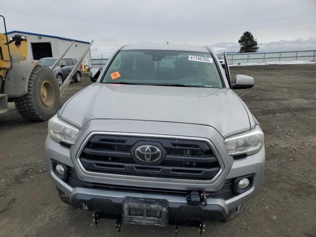 5TFSX5EN1JX062960 - 2018 TOYOTA TACOMA ACCESS CAB ვერცხლისფერი ფოტო 5