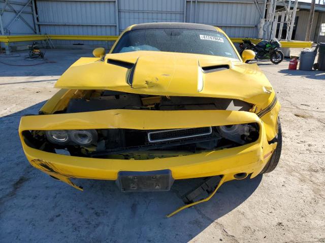 2C3CDZAG1HH501198 - 2017 DODGE CHALLENGER SXT YELLOW photo 5