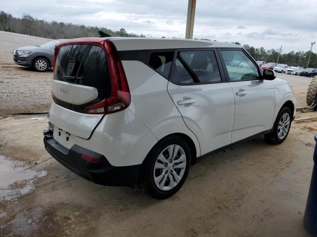 KNDJ23AU5N7174775 - 2022 KIA SOUL LX WHITE photo 3