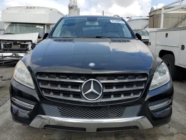 4JGDA5HB9CA002020 - 2012 MERCEDES-BENZ ML 350 4MATIC BLACK photo 5