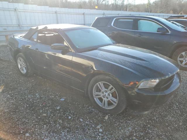 1ZVBP8EM7C5283256 - 2012 FORD MUSTANG BLACK photo 4