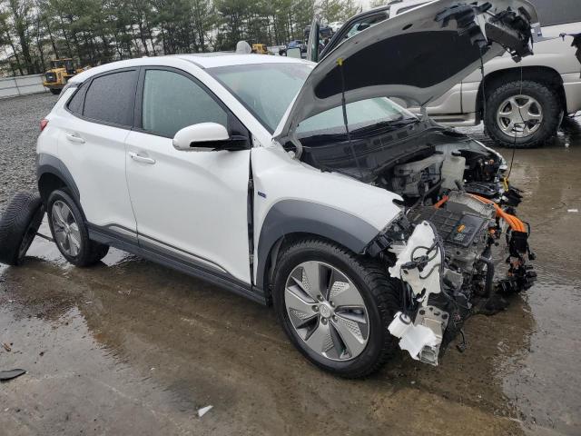 KM8K53AG5KU023966 - 2019 HYUNDAI KONA ULTIMATE WHITE photo 4