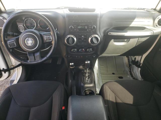 1C4HJWEG5JL924197 - 2018 JEEP WRANGLER U SAHARA WHITE photo 8