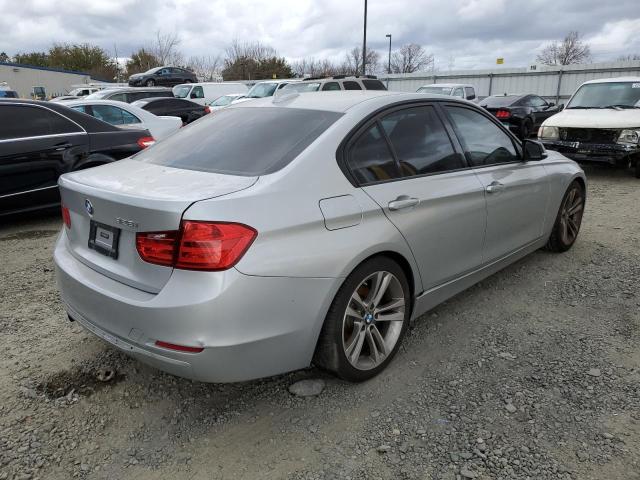 WBA3C1C57CF434299 - 2012 BMW 328 I SULEV SILVER photo 3