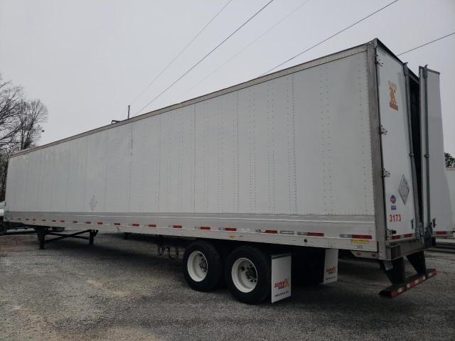 1UYVS2535N7448703 - 2022 UTILITY TL WHITE photo 3