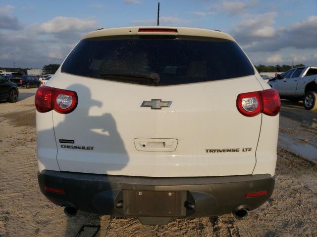 1GNER33D99S110095 - 2009 CHEVROLET TRAVERSE LTZ WHITE photo 6