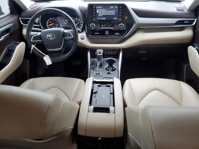 5TDGZRBH5NS244159 - 2022 TOYOTA HIGHLANDER XLE GRAY photo 8