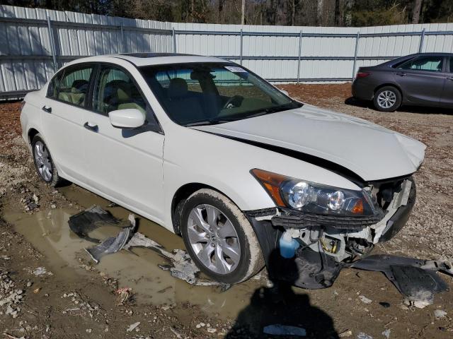 1HGCP36899A025785 - 2009 HONDA ACCORD EXL WHITE photo 4