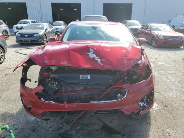 3FA6P0HD7LR104377 - 2020 FORD FUSION SE MAROON photo 5