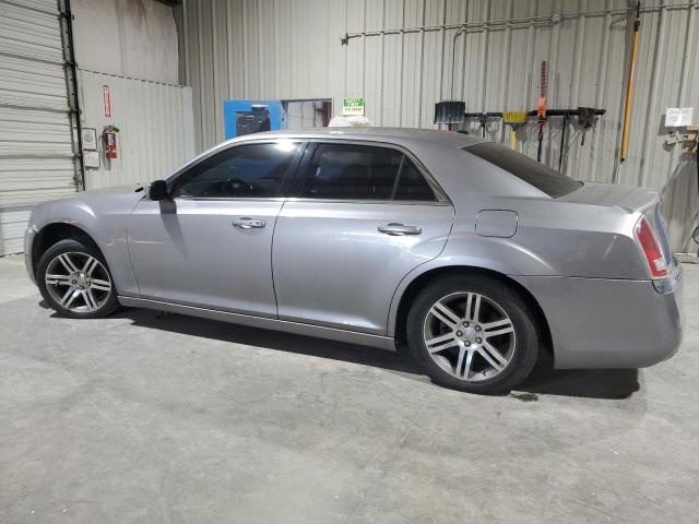 2C3CCAAG4EH327501 - 2014 CHRYSLER 300 SILVER photo 2