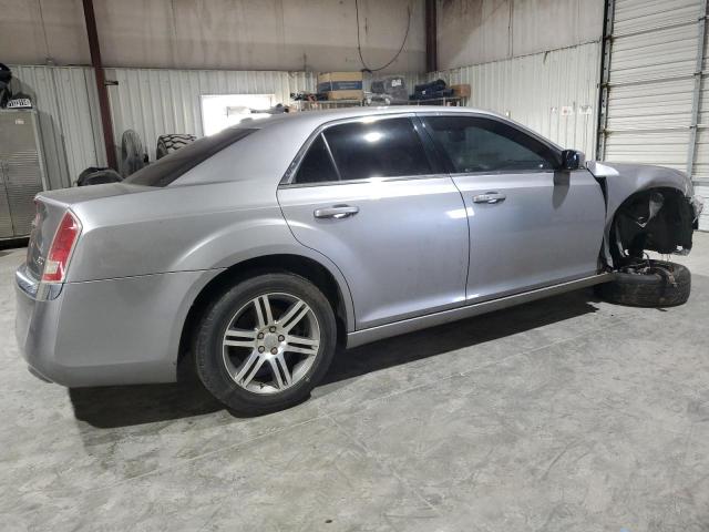 2C3CCAAG4EH327501 - 2014 CHRYSLER 300 SILVER photo 3