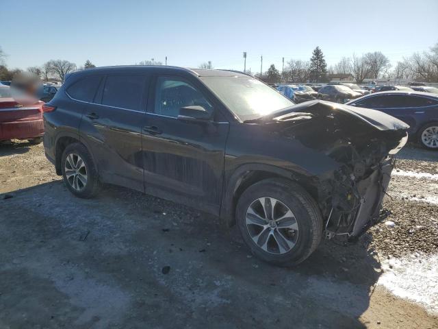 5TDGZRBH0NS579541 - 2022 TOYOTA HIGHLANDER XLE 黑色 照片 4