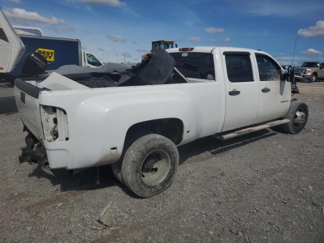 1GT422C81EF118751 - 2014 GMC SIERRA K3500 WHITE photo 3