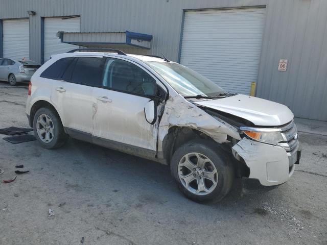 2FMDK3JC2CBA11165 - 2012 FORD EDGE SEL WHITE photo 4