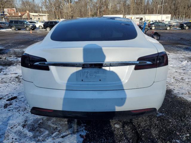 5YJSA1E27LF401170 - 2020 TESLA MODEL S WHITE photo 6