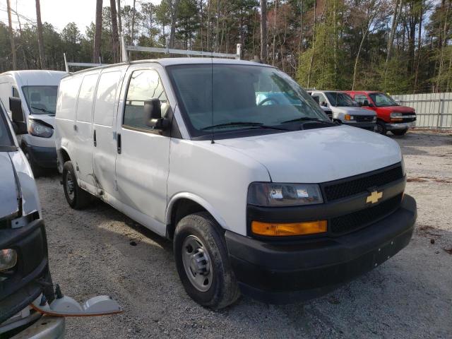 1GCWGAF70M1189216 - 2021 CHEVROLET EXPRESS G2 WHITE photo 4