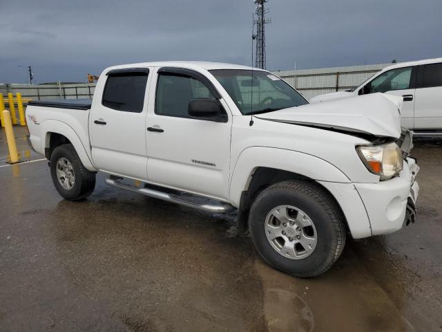 3TMJU62N35M005217 - 2005 TOYOTA TACOMA DOUBLE CAB PRERUNNER WHITE photo 4