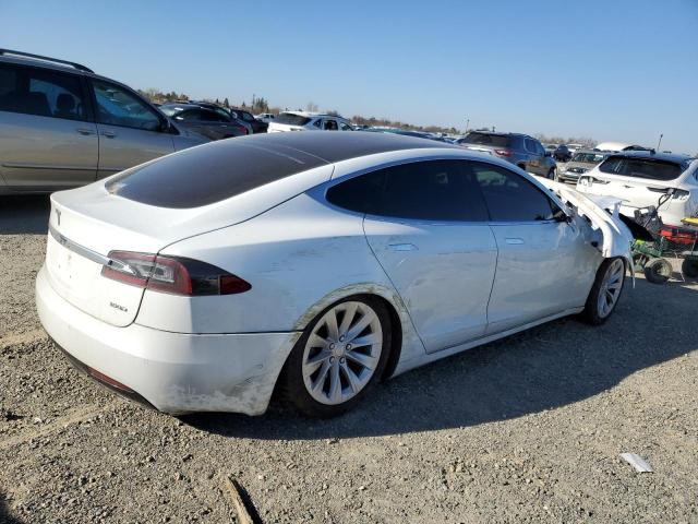 5YJSA1E26JF273534 - 2018 TESLA MODEL S 白色 照片 3