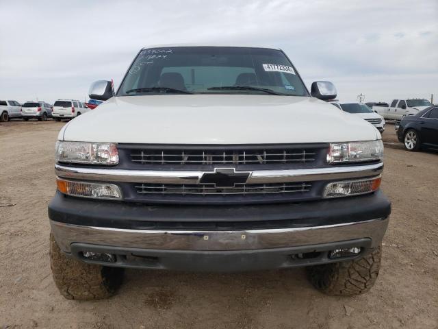 2GCEK19T411106721 - 2001 CHEVROLET SILVERADO K1500 WHITE photo 5