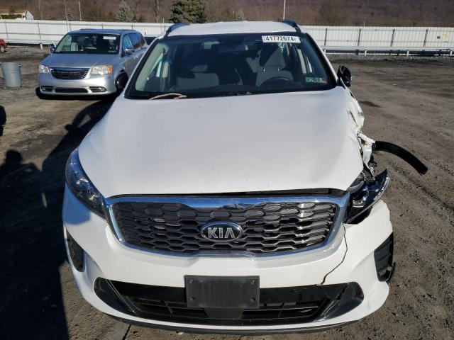 5XYPGDA52LG691574 - 2020 KIA SORENTO S WHITE photo 5