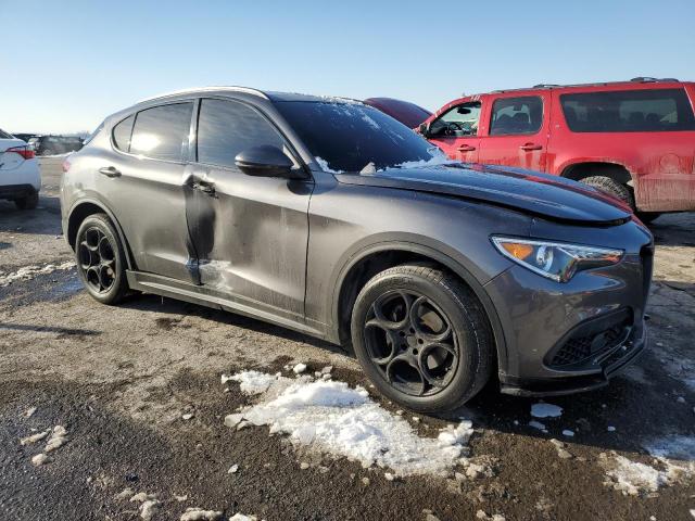 ZASFAKPNXJ7B76042 - 2018 ALFA ROMEO STELVIO SPORT Graphit Foto 4