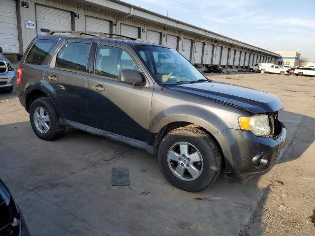 1FMCU92739KA26041 - 2009 FORD ESCAPE XLS GRAY photo 4