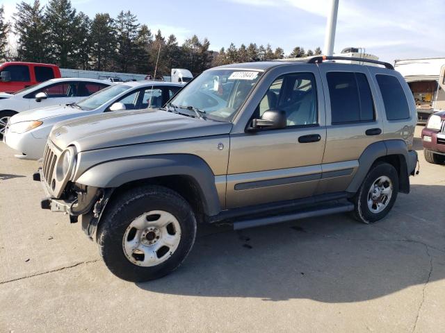 1J4GL48K35W599848 - 2005 JEEP LIBERTY SPORT GOLD photo 1