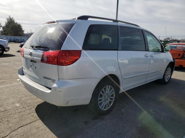 5TDBK22C99S027830 - 2009 TOYOTA SIENNA XLE WHITE photo 3