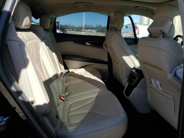 2LMPJ6LR7JBL23776 - 2018 LINCOLN MKX RESERVE Սև լուսանկար 11