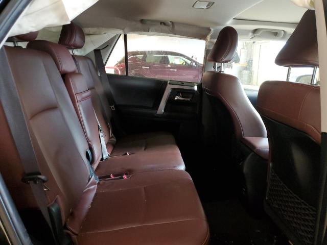 JTEBU5JR3J5597295 - 2018 TOYOTA 4RUNNER SR5/SR5 PREMIUM BLACK photo 11