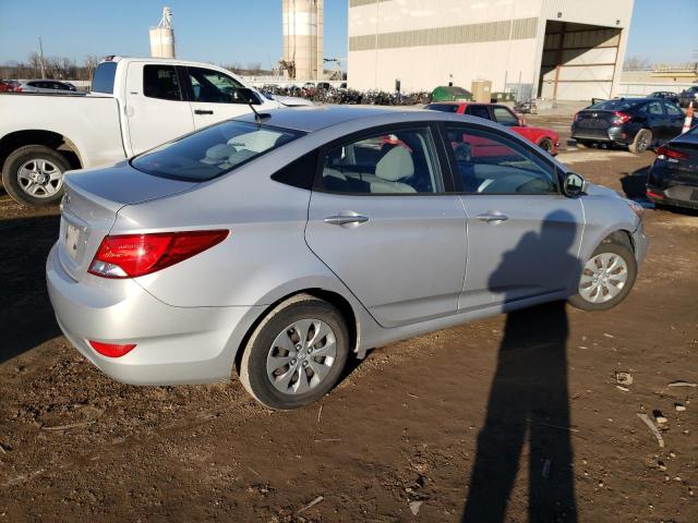 KMHCT4AE5HU171672 - 2017 HYUNDAI ACCENT SE SILVER photo 3