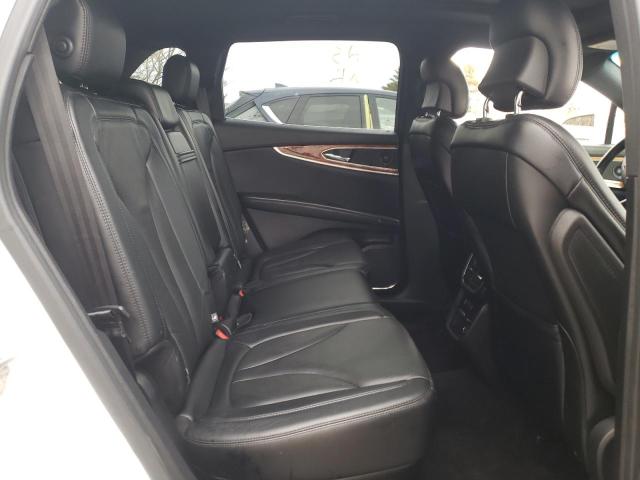2LMTJ8LR8GBL43926 - 2016 LINCOLN MKX RESERVE თეთრი ფოტო 11