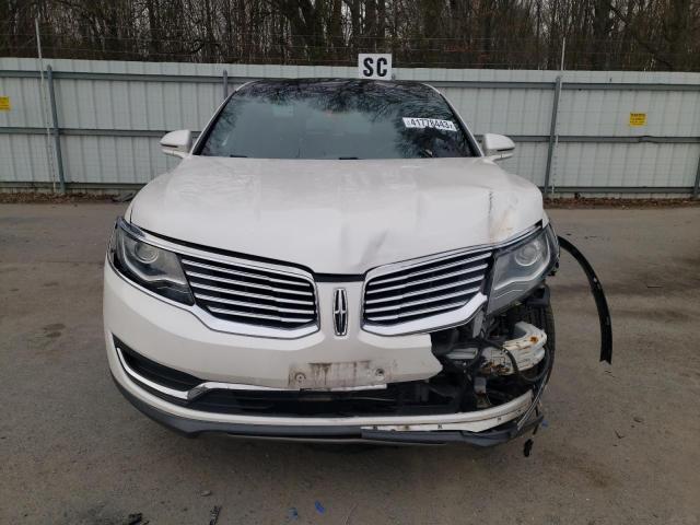 2LMTJ8LR8GBL43926 - 2016 LINCOLN MKX RESERVE თეთრი ფოტო 5